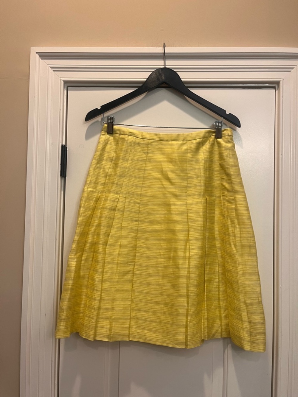 Akris Punto Yellow A-Line Pleated Skirt